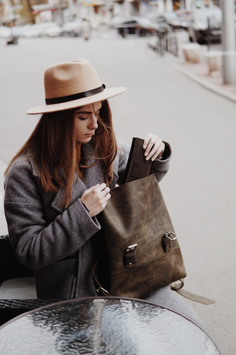 Leather Backpack for Women, Minimalist backpack, Laptop Backpack, Medium size backpack, Casual backpack, Backpack purse, Gifts for Her