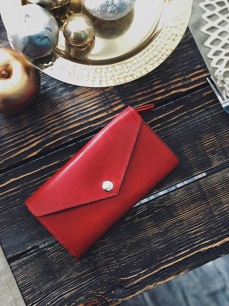 red Leather wallet Passport Wallet, Personalized Wallet, Cute Wallet, Minimalist Wallet women Mothers Day gift for mom Gift for grandma