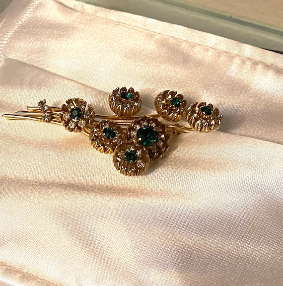 Beautiful gold and green flower brooch vintage - image 4