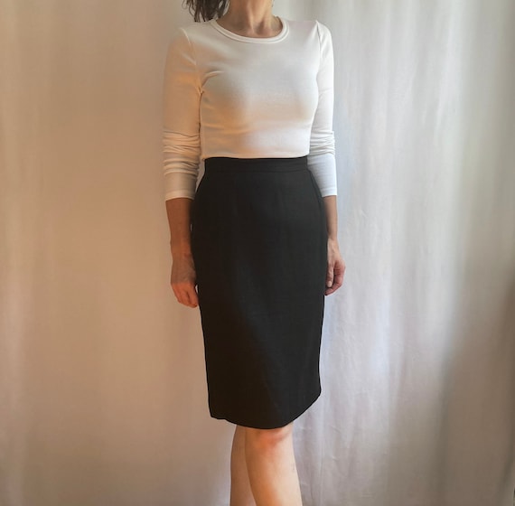 Black linen skirt, high waisted skirt, vintage pe… - image 1