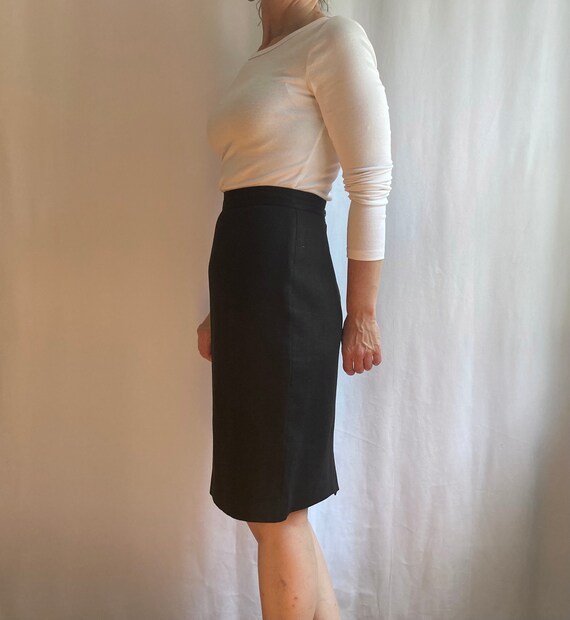 Black linen skirt, high waisted skirt, vintage pe… - image 4