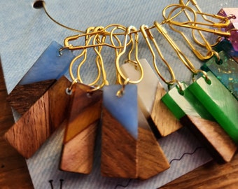 Rectangle Resin and walnut Wood Charms Locking Stitch Markers