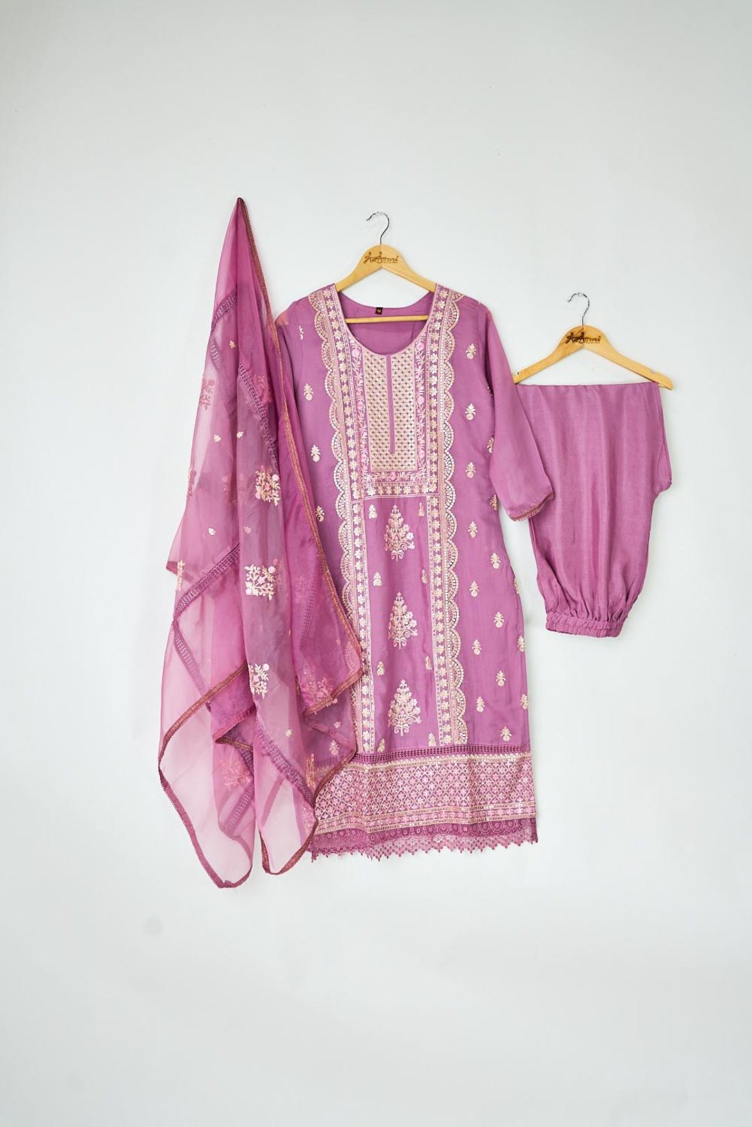 Golden Lavender Radiance Kurta Set with Trouser & Elegant Dupatta