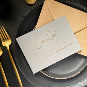 Folie bruidsmeisjesvoorstel A6-kaart, custom Will You Be My Maid of Honour, minimalistisch bruiloftsthema, verzoekkaart huwelijksfeest