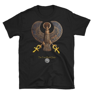 The True World Order &quot;Heru and Two Golden Ankhs&quot; Kurzärmeliges Unisex T-Shirt