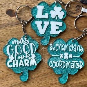 Four Leaf Clover Key Ring, Lucky Keyring Gift Idea, Clover Keychain Gift For Her, Lucky Clover Bag Charm For Women, Good Luck Gift For Him