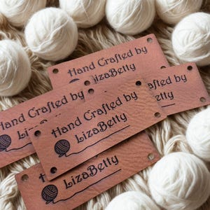 Faux Leather Personalized Product Tags, Custom Leatherette Clothing Labels, Choice of Colours immagine 16