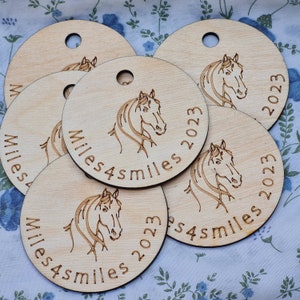 Etichette in legno personalizzate personalizzate, Nome personalizzato - Etichette in legno con logo, Etichette incise personalizzate artigianali in legno, Etichette regalo incise in legno, Su ordinazione