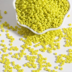 12/0 8/0 6/0 Yellow Opaque Seed Beads 2mm 3mm 4mm - Yellow Rocailles - Yellow Seed Beads