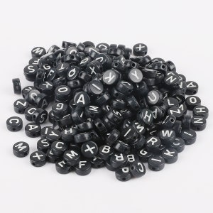 100 contas de letras pretas - pequenas contas redondas de alfabeto preto de 7 mm em acrílico ou resina