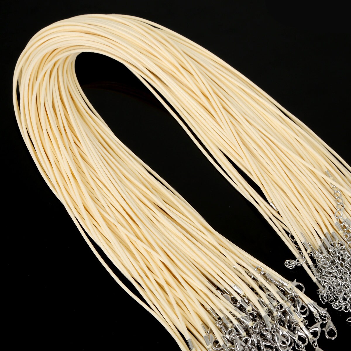 100 Pezzi Fibbie E Cordino Per Gioielli – Moschettone E Corda Nera 18″ Per Collane