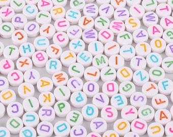 100 perles de lettre arc-en-ciel - 7mm Little Round Colorful White Alphabet Acrylique ou Resin Beads