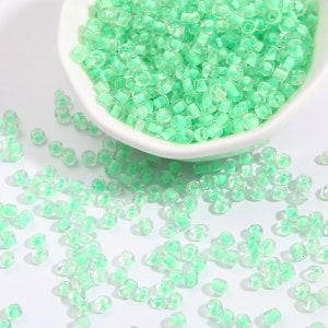12/0 8/0 6/0 Colore Verde Foderato Perle di Semi Trasparenti 2mm 3mm 4mm - Colore Verde Trasparente All'interno di Perle di Semi di Vetro - Colore Verde Foderato Rocailles