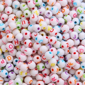 Cuentas redondas de letras acrílicas 8mm - Agujero de 2 mm - Cuentas de letras arco iris - Cuentas de alfabeto colorido - Joyas de letras - Joyería de alfabeto - 100 piezas