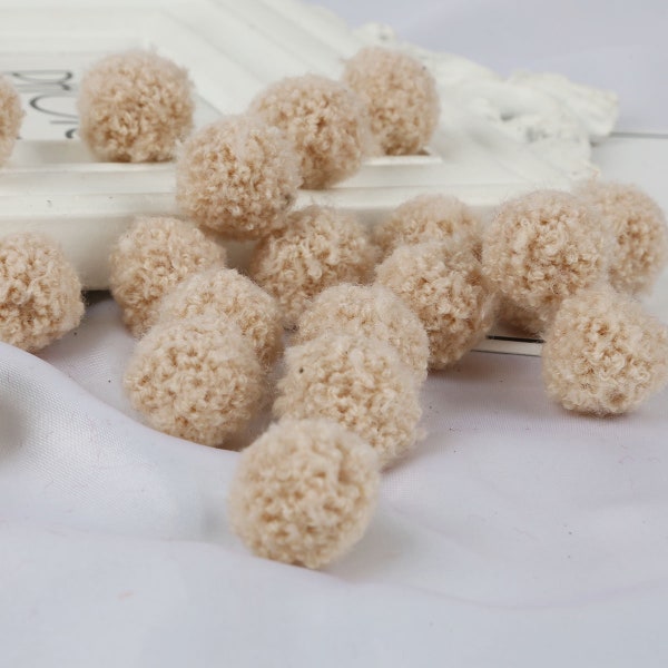 Beige Pom Pom, Polyester Pom Pom, Pom Pom Ball, Tricot Pom Pom 15mm (50pcs / sacs), 20mm (20pcs / sac)