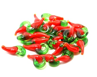 25 Ciondoli al peperoncino, Pepe di Cayenna, Vetro a lume, 15-20 mm, Peperoni di vetro, Ciondoli di peperoncino in vetro, Ciondoli al pepe, Charm al peperoncino