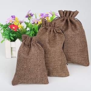 5pcs Brown Burlap Pouches 3 DIMENSIONI - Burlap Gift Bags - Brown Pouches - Brown Drawstring Bags - Wedding Burlap Bags - Burlap Jewelry Bags