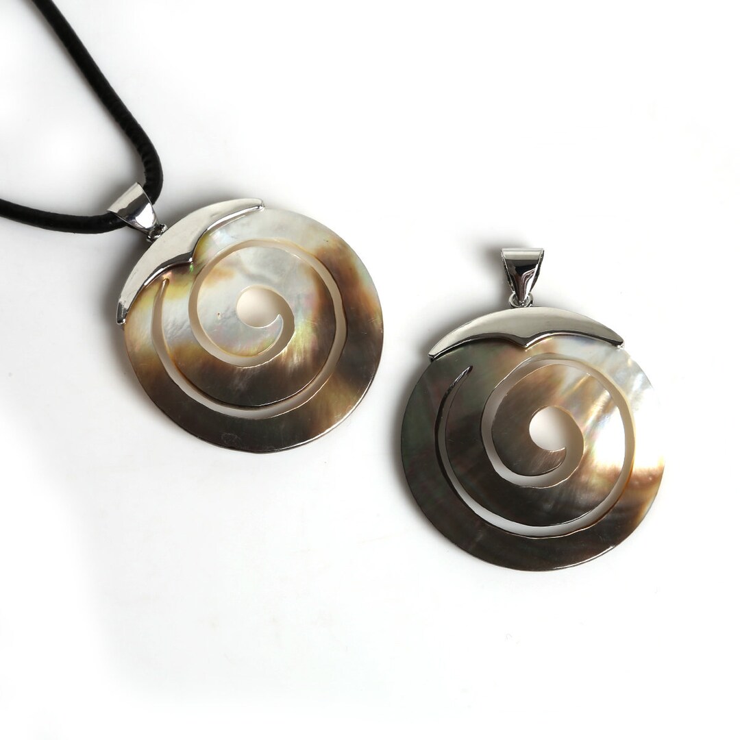Natural Black Shell Pendant, Hollow Spiral Shape, 45mm 1pc