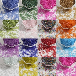2mm AB Short Bugle Beads - Bugle Seed Beads - Glass Bugles - AB Hexagon Cut Seed Beads - AB Seed Beads - 700 pezzi 15 Grammi