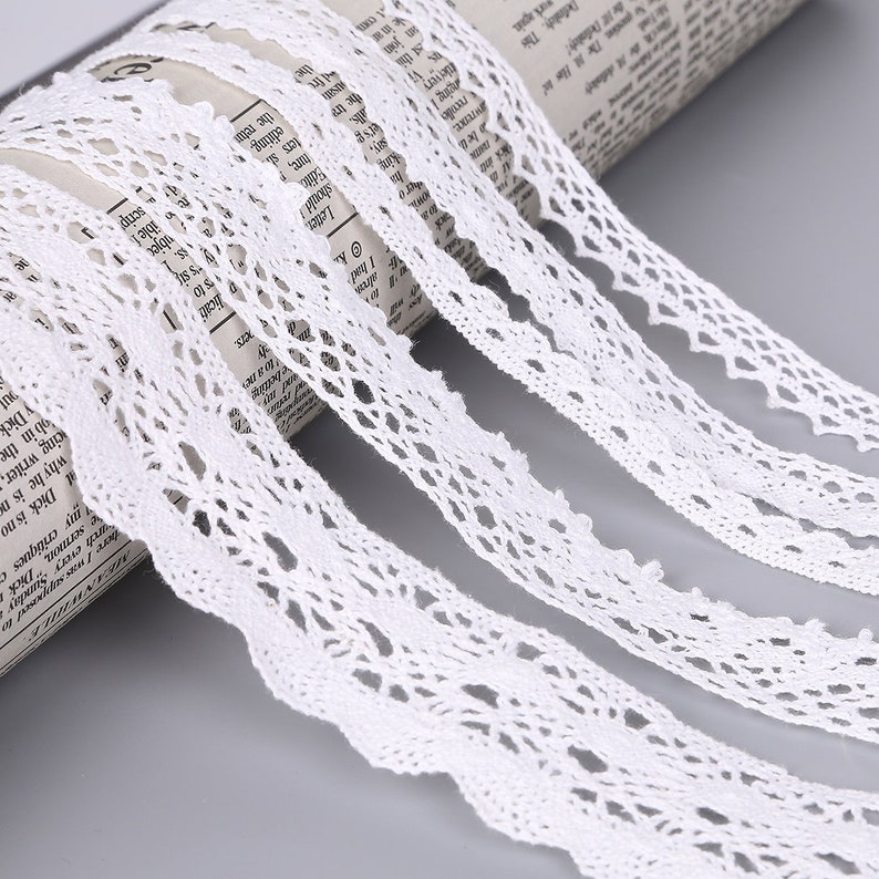6 PATTERNS White Lace Ribbon Roll 5 Yards Ornamental Lace Etsy