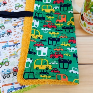 学校用ナプキン、普段使いの布ナプキン、車のプリントが入った子供用再利用可能なタオル、子供用の環境に優しいギフト、紙を使わないタオル、プラスチック不使用