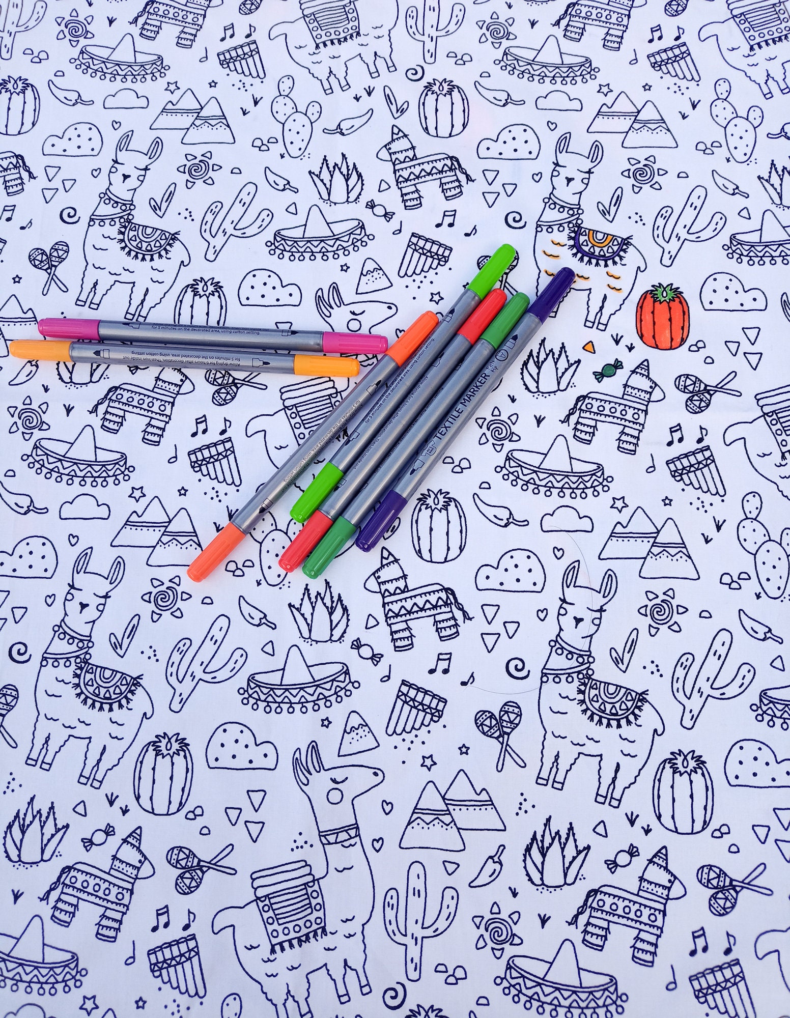 Easy Kids' Activity Idea — Tablecloth Coloring! - Tatertots and Jello