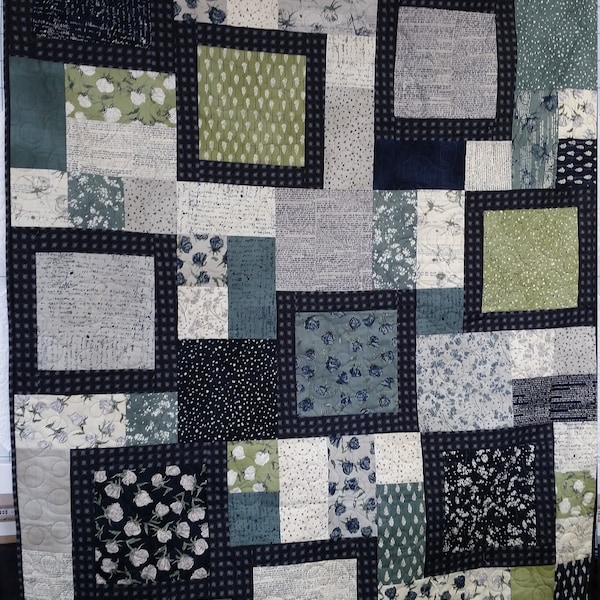 Digital PDF Quilt Pattern for "Framed", Revised instructions now include 5 Sizes, Layer Cake, Fat Quarter and Panel Friendly, Easy