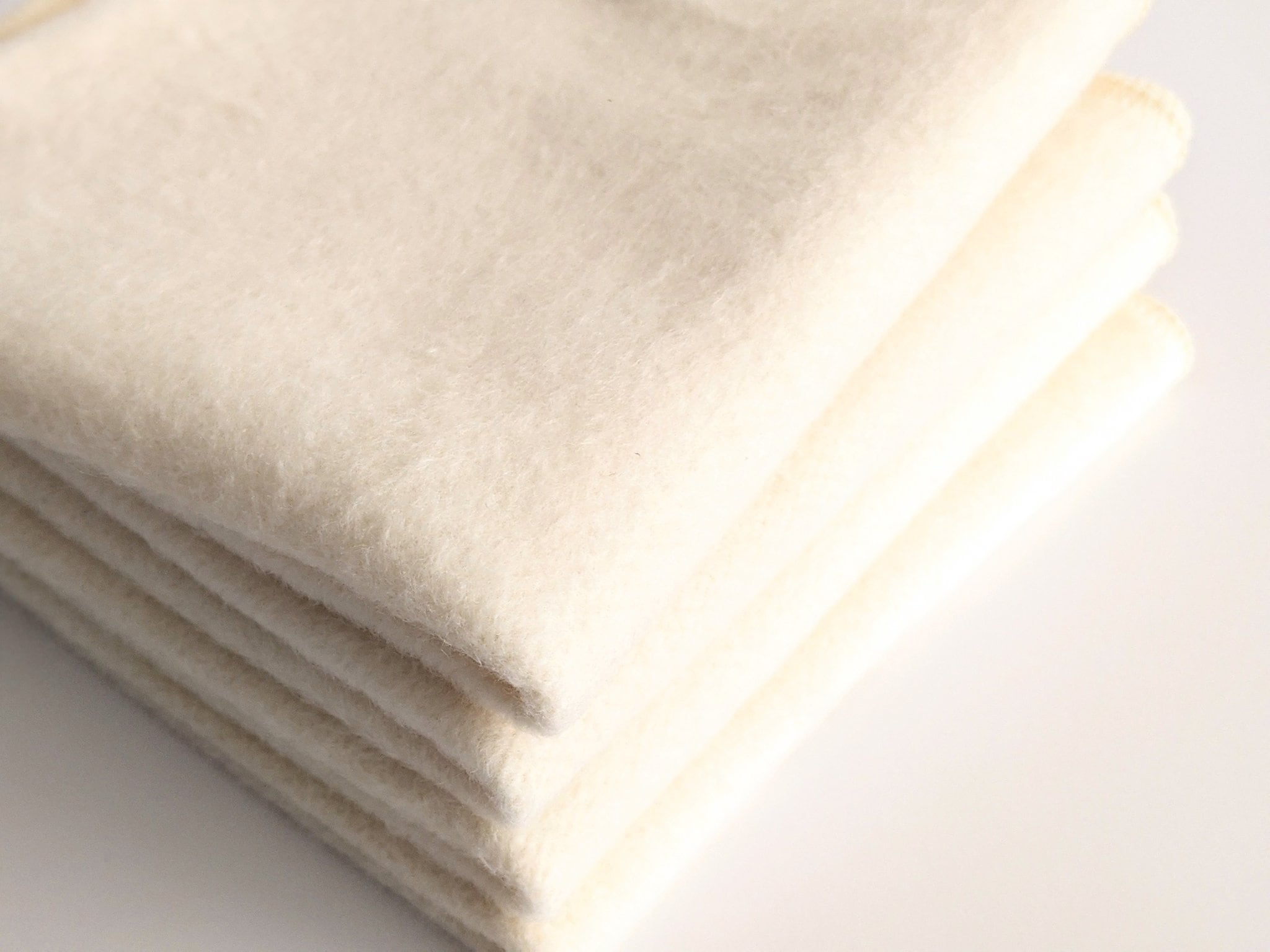 Hemp kitchen towel, off white I NAMUOS design Size 40 x 60 cm