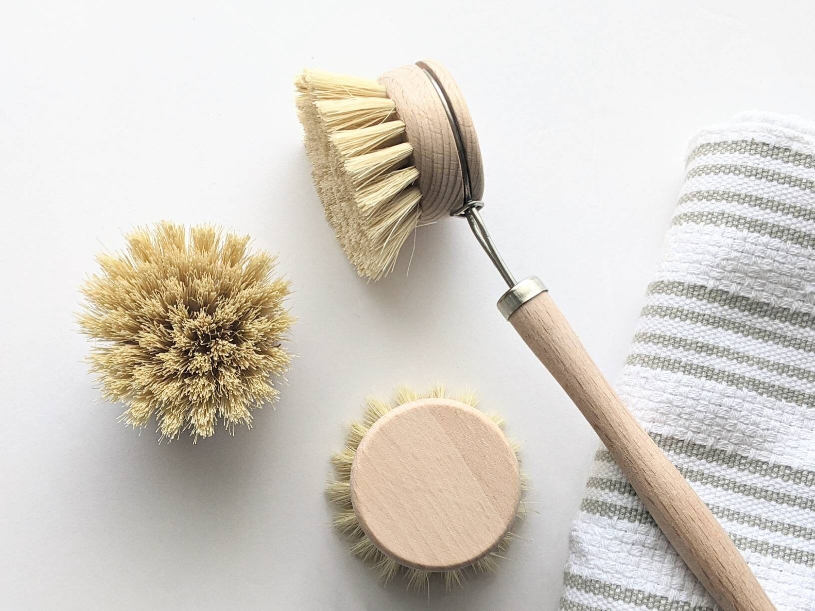 Zero Waste Natural Wood Kitchen Dish Cleaning Brush Scrub - Long Hand…