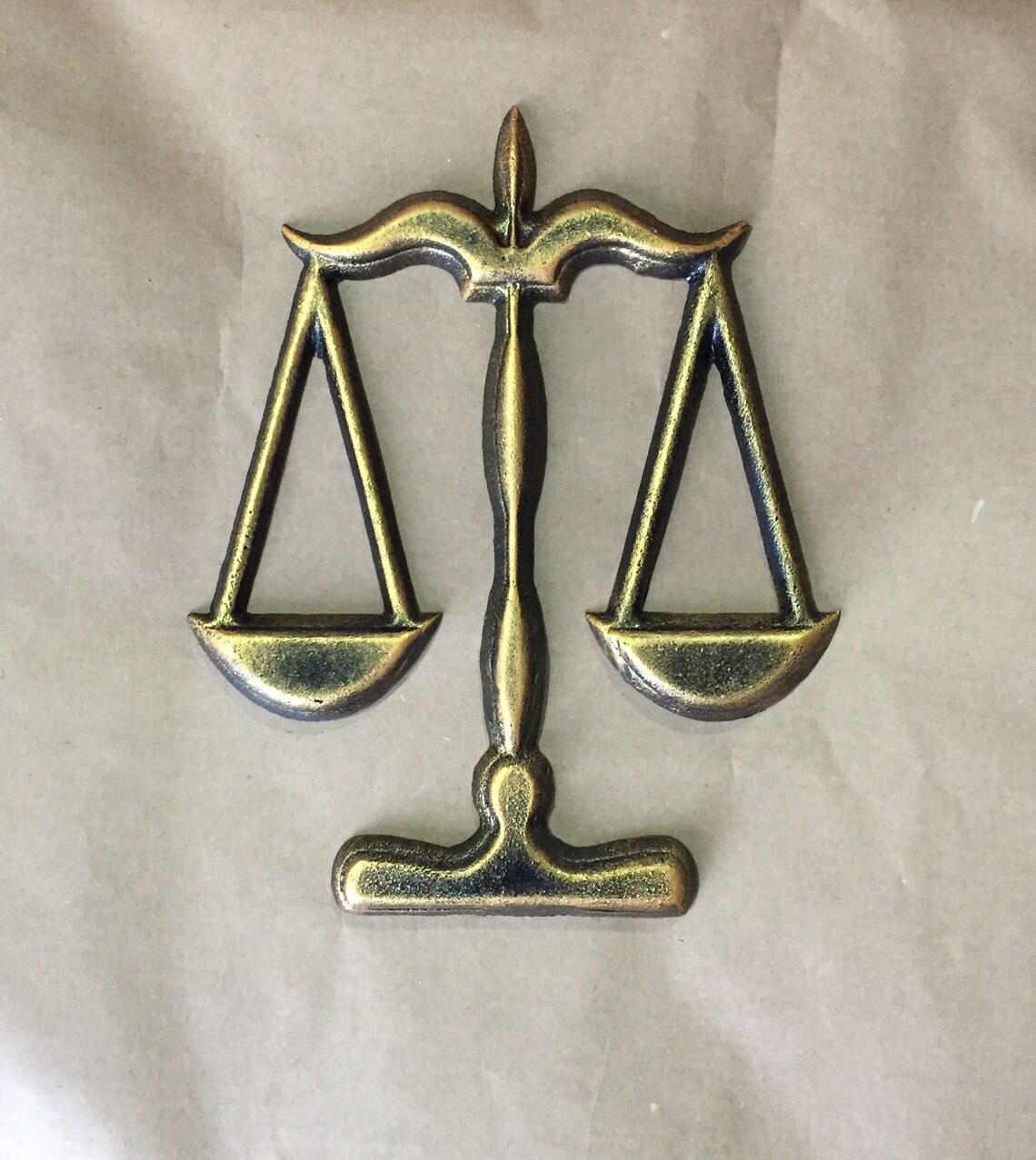Cast Metal Scales of Justice Cast Metal Home Decor Wall Art Office Decoration Homeoffice Lawyer