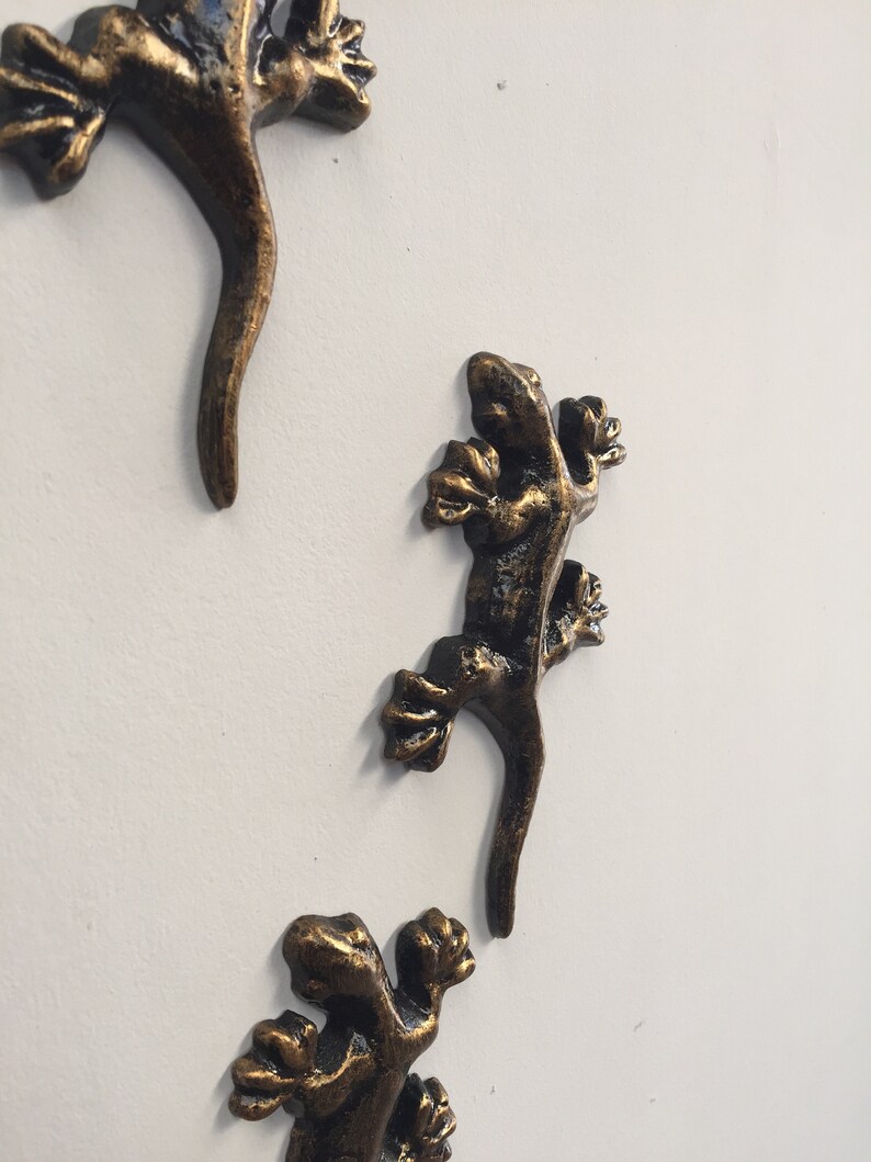 Three Geckos Cast Metal Wall Decor Home Decoration 3 Lizards Set of