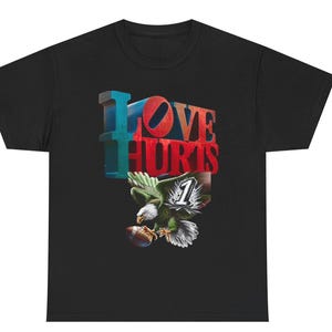 Love Hurts Philadelphia Eagles Graphic Tee, Unisex T-Shirt for Music Lovers, Casual Wear, Perfect Gift for Birthdays, Festivals, Comfort