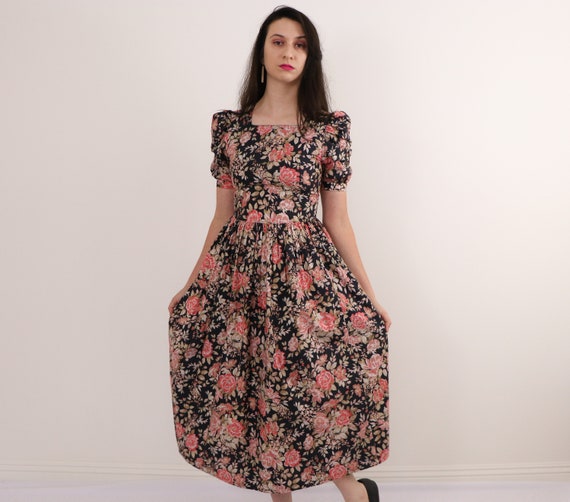 Laura Ashley Dress/1980's Laura Ashley Dress/1980'