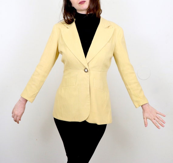 1980's Yellow Blazer/1980's Blazer With Pockets/19