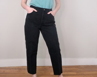 1990's Black High Waist Jeans/ Vintage Straight Leg Raw Hem Jeans/ Relaxed Fit St. John's Bay Trousers/ 100% Cotton/ 30" Waist