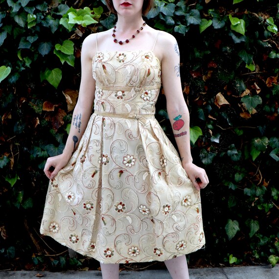 1950's Cocktail Dress/Autumn Dress/1950's Embroid… - image 6