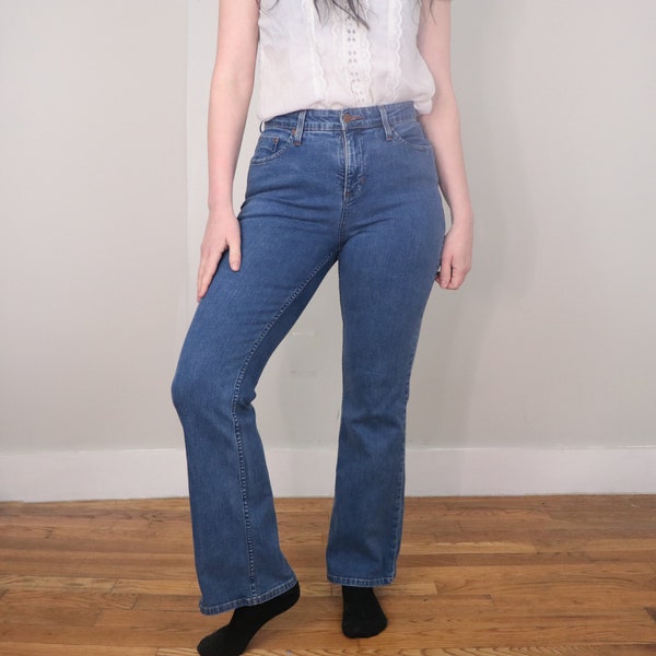 Signature Levi Strauss Denim/ At Waist Bootcut Levis/ Mid-rise Flare Blue Jeans/ 28" Waist