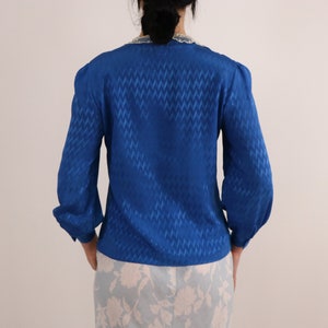 1980s Blouse/ Eighties Blouse/ Blouse with Lace Collar/ Vintage Lace/ Blue Shirt/ Prairie Blouse/ Size Medium image 7