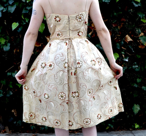 1950's Cocktail Dress/Autumn Dress/1950's Embroid… - image 5