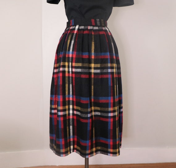 1980's Mid-Calf Skirt/ Vintage Wool Skirt in Prim… - image 4