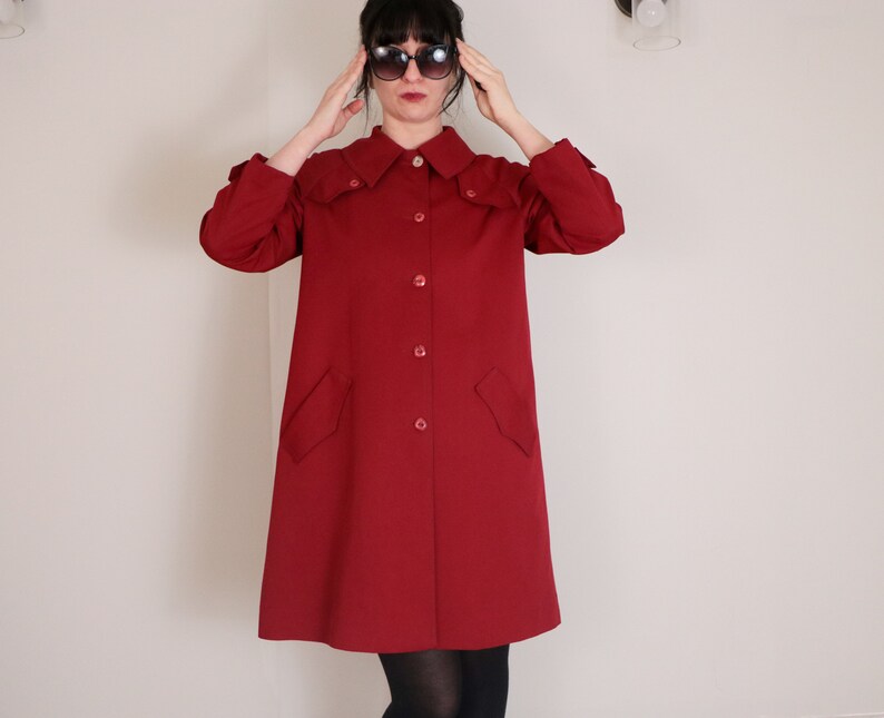 1960's Red Swing Coat/ Vintage Trench Coat/ Mod Swing Coat/ Forecaster of Boston/ Mad Men/ Marvelous Ms. Maisel/ Jackie O/ Woven Polyester image 3