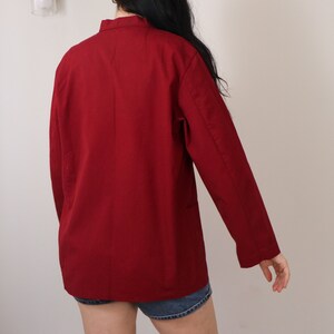 SALE 1980s Ultra Minimalist Linen Shirt/ Men's Vintage Red Cotton Shirt/ Unisex Nehru Collar/ Crisp Shirt with Pockets/ Men's Size Medium image 8