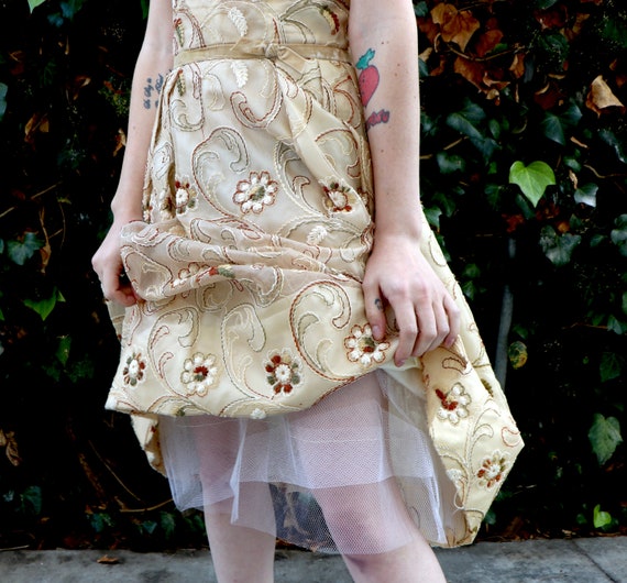 1950's Cocktail Dress/Autumn Dress/1950's Embroid… - image 8