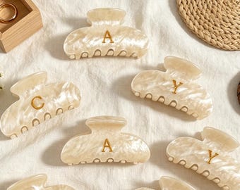 Personalized Monogram Hair Claw Clip, Set of Bridesmaid Gift, Custom Engraved Acetate Clip, Gold Monogram Claw Clip, Initial Hair Clip