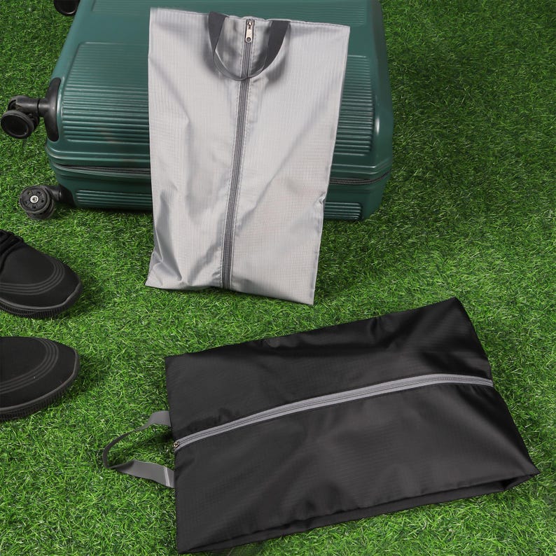 Personalized Travel Shoe Bag: Water-Resistant Sports & Golf Shoe Case image 5