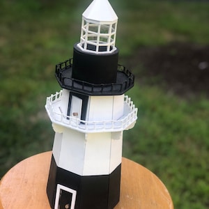 Black & white wooden lighthouse model