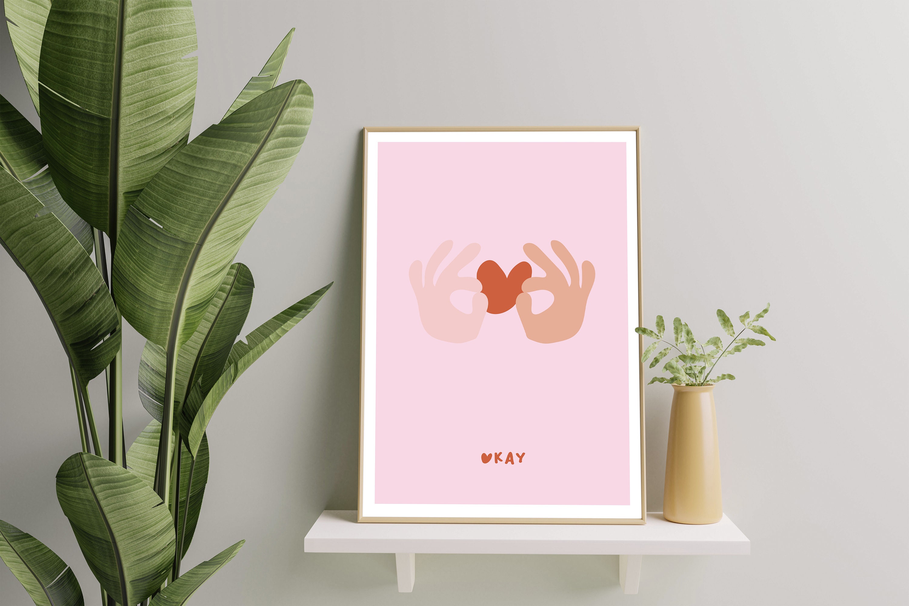 Affiche Décoration Okay - Cœur Entre Les Doigts Rose A4