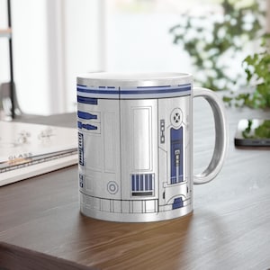 Tazza da caffè metallizzata R2-D2 Droid, elegante tazza in ceramica argentata per l&#39;uso quotidiano, regalo perfetto per i fan di Star Wars