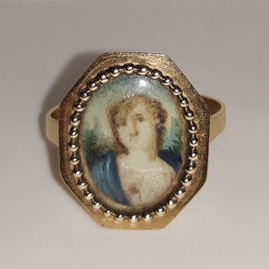 Rare Beautiful French Antique Georgian 18ct Gold Miniature Portrait Ring