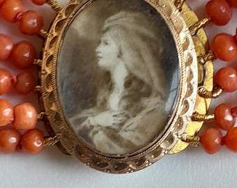 Rare Antique Georgian ca. 1780 12ct Gold Miniature Portrait Sepia Painting Coral Bracelet